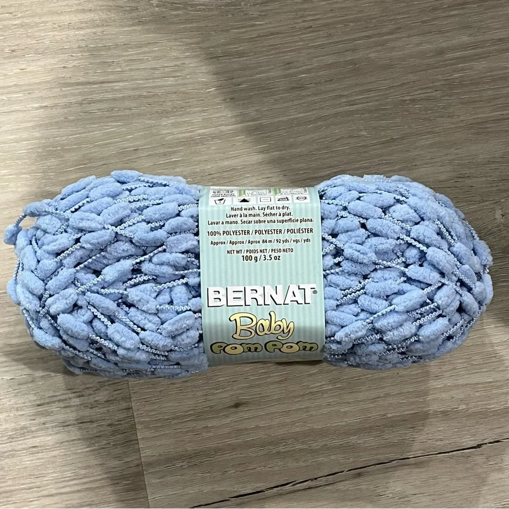 NWT Set of 3 Skeins Bernat Baby Pom Pom Yarn (Billowing Blue) Super Bulky #6 - Picture 8 of 10